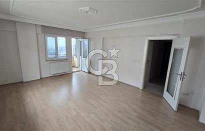 Merkezi Konumda Şömineli-Verandalı-Dubleks 220m2 Daire
