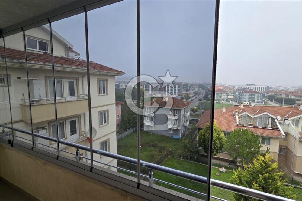 Merkezi Konumda Şömineli-Verandalı-Dubleks 220m2 Daire