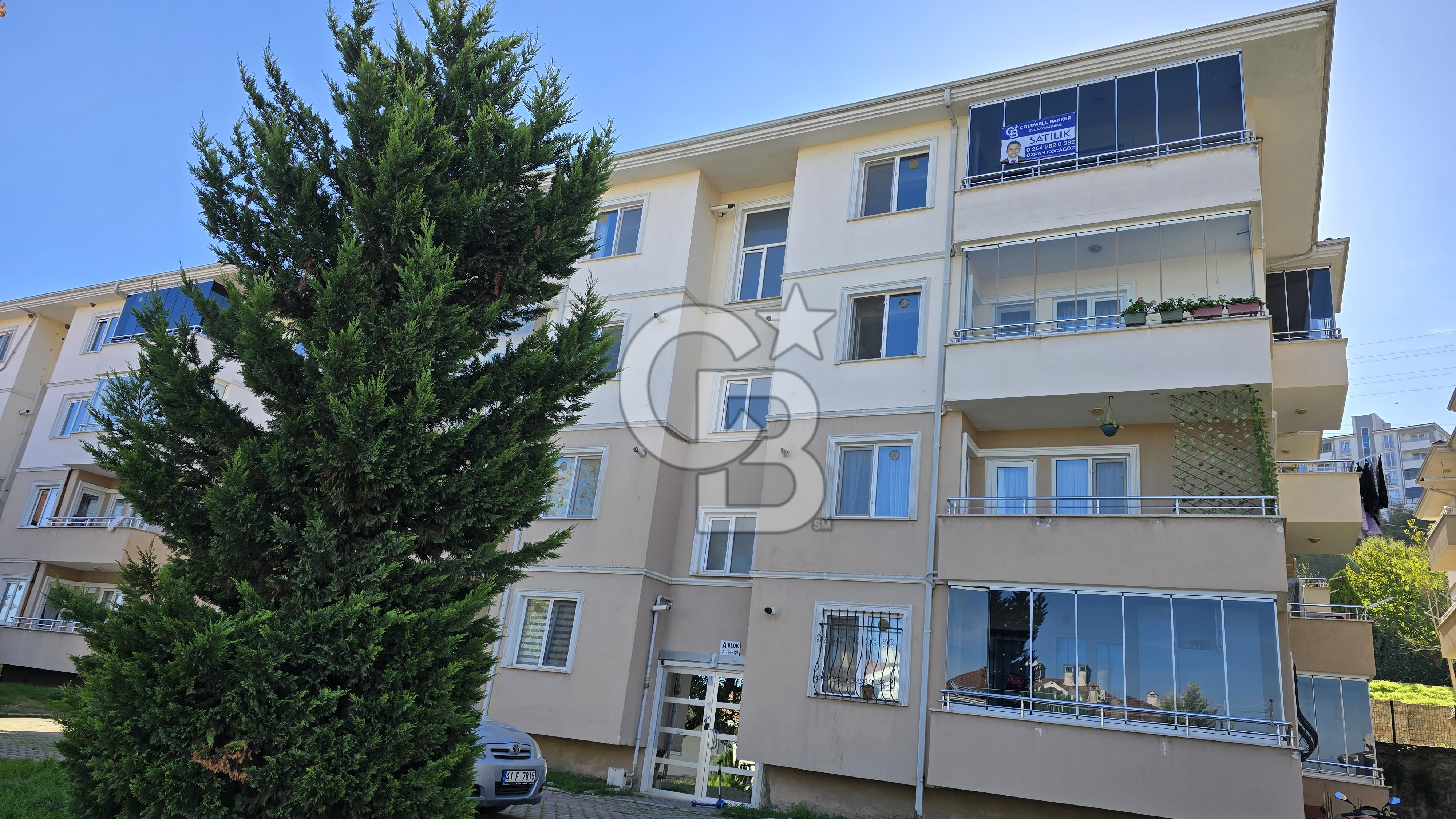 Merkezi Konumda Şömineli-Verandalı-Dubleks 220m2 Daire