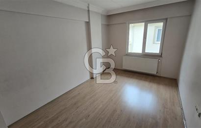 Merkezi Konumda Şömineli-Verandalı-Dubleks 220m2 Daire