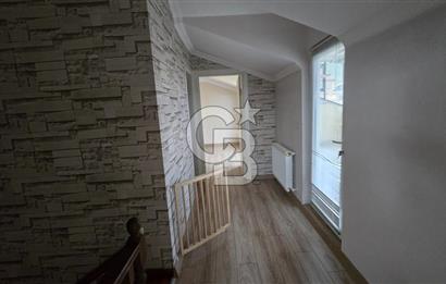 Merkezi Konumda Şömineli-Verandalı-Dubleks 220m2 Daire