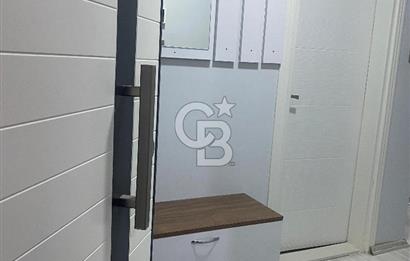 KİRA GETİRİSİ YÜKSEK, DENİZE 2 DAKİKA MESAFEDE PRESTİJLİ 1+1