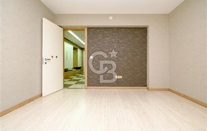 Kaşmir Mavi Orkide Sitesinde 4+1 Kısmi Göl Manzaralı Satılık Daire