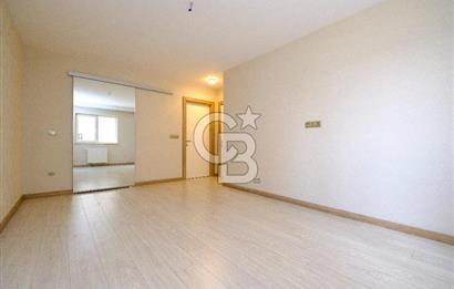 Kaşmir Mavi Orkide Sitesinde 4+1 Kısmi Göl Manzaralı Satılık Daire