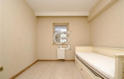 Kaşmir Mavi Orkide Sitesinde 4+1 Kısmi Göl Manzaralı Satılık Daire