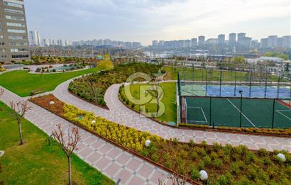 Kaşmir Mavi Orkide Sitesinde 4+1 Kısmi Göl Manzaralı Satılık Daire