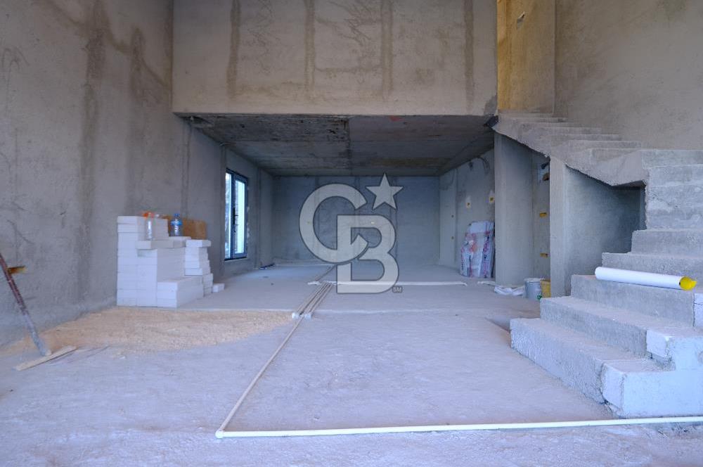 TRİLYEDE SATILIK MUHTEŞEM PANORAMİK DENİZ MANZARALI 3+1 VİLLA