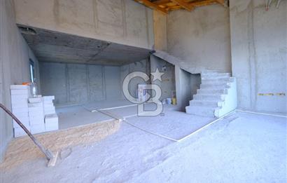 TRİLYEDE SATILIK MUHTEŞEM PANORAMİK DENİZ MANZARALI 3+1 VİLLA