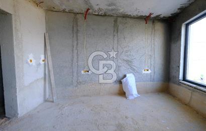 TRİLYEDE SATILIK MUHTEŞEM PANORAMİK DENİZ MANZARALI 3+1 VİLLA