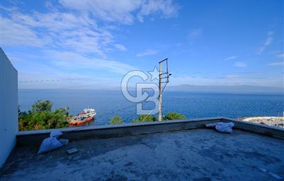 TRİLYEDE SATILIK MUHTEŞEM PANORAMİK DENİZ MANZARALI 3+1 VİLLA