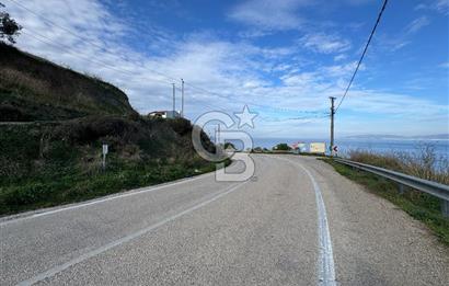 TRİLYEDE SATILIK MUHTEŞEM PANORAMİK DENİZ MANZARALI 3+1 VİLLA