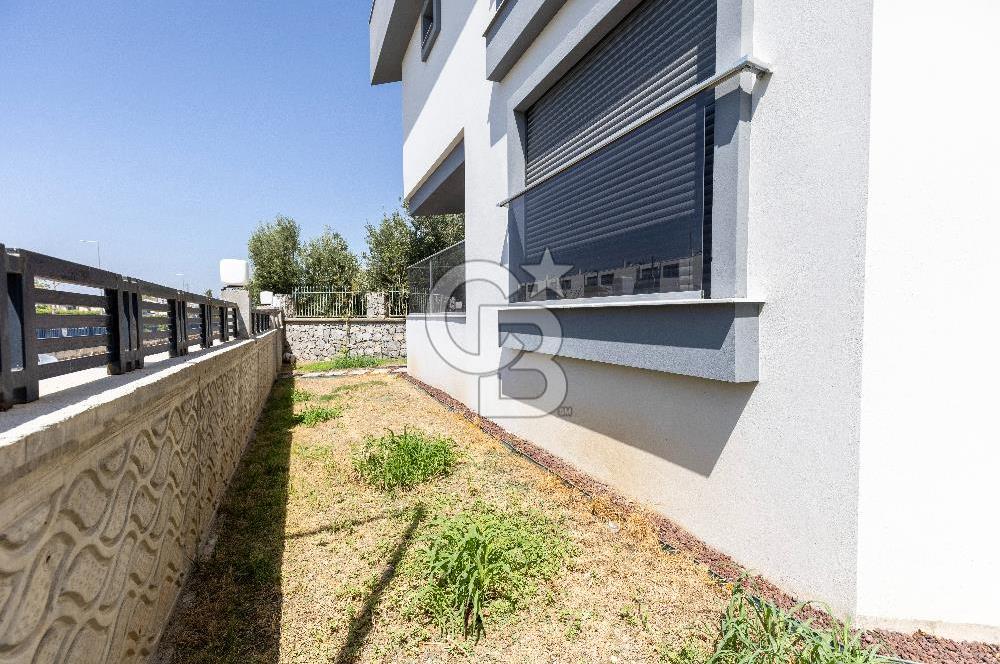 COLDWELL BANKER POYRAZ'DAN BORNOVA İKEA YAKINI İKİZ VİLLA