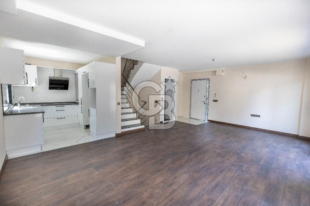 COLDWELL BANKER POYRAZ'DAN BORNOVA İKEA YAKINI İKİZ VİLLA