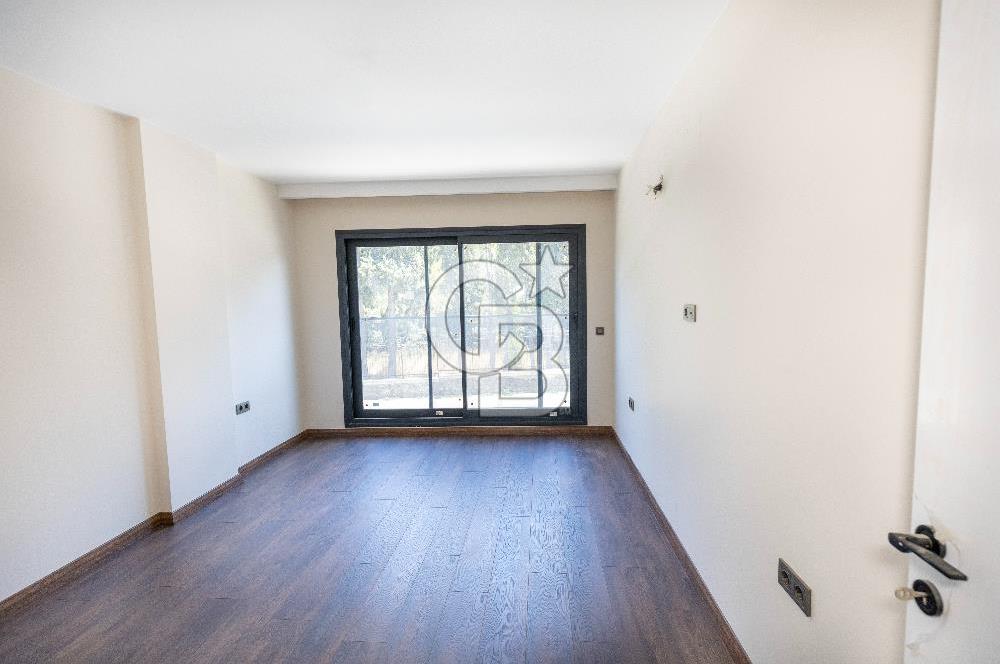 COLDWELL BANKER POYRAZ'DAN BORNOVA İKEA YAKINI İKİZ VİLLA