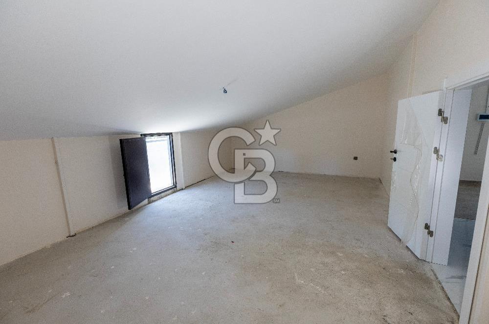 COLDWELL BANKER POYRAZ'DAN BORNOVA İKEA YAKINI İKİZ VİLLA