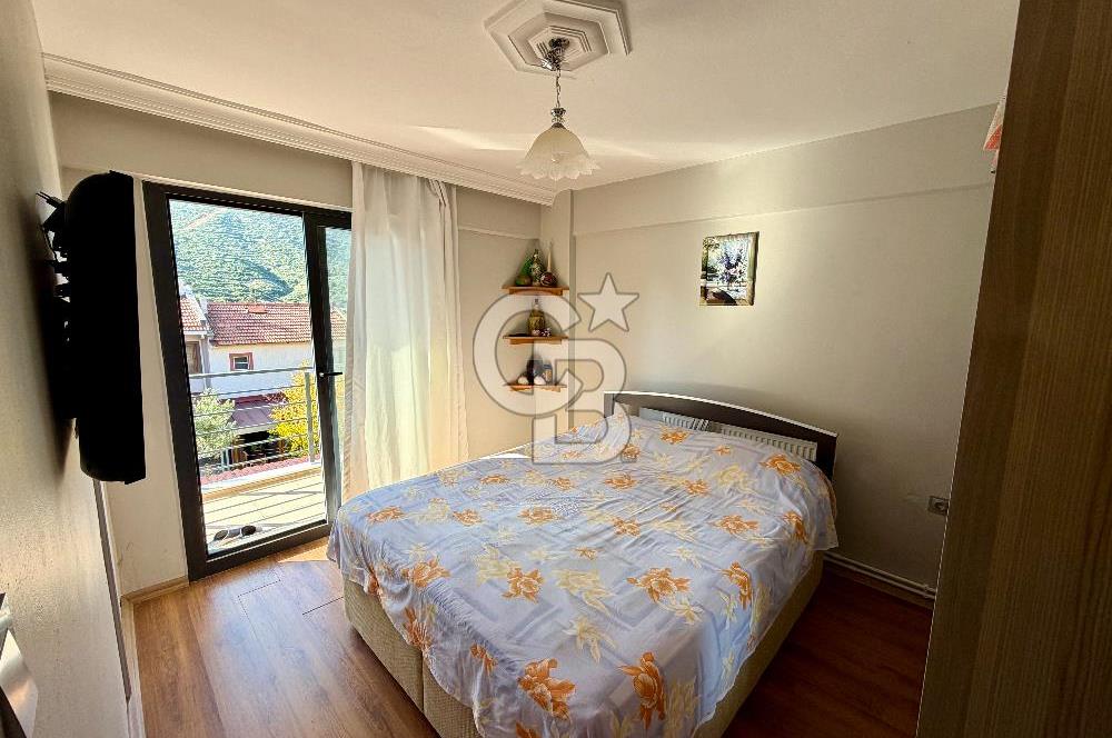 Yenifoça Fatih Mah. Eşyalı Satılık Manzaralı Dubleks 3+1 Villa