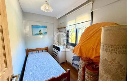 Yenifoça Fatih Mah. Eşyalı Satılık Manzaralı Dubleks 3+1 Villa