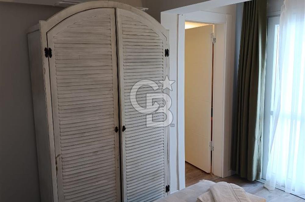 ESKİ FOÇA HANEDAN BEACH CLUB'TA KİRALIK EŞYALI DAİRE