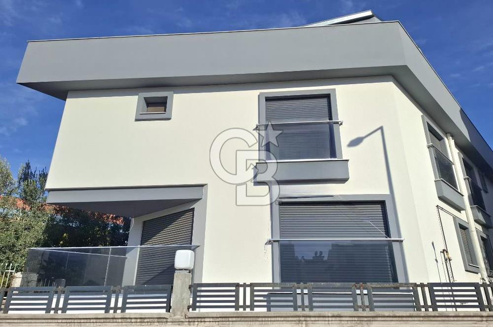 COLDWELL BANKER POYRAZ'DAN BORNOVA İKEA YAKINI İKİZ VİLLA