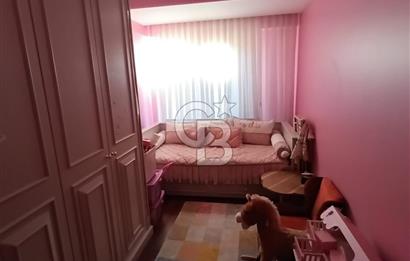 Yunus Emre Caddesi’nin En Prestijli Konumunda Satılık Daire