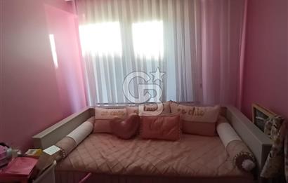 Yunus Emre Caddesi’nin En Prestijli Konumunda Satılık Daire