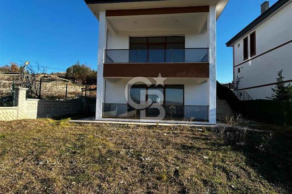 Kahramankazan Merkez Kayı'da | 5+1 Satılık Prestijli Villa