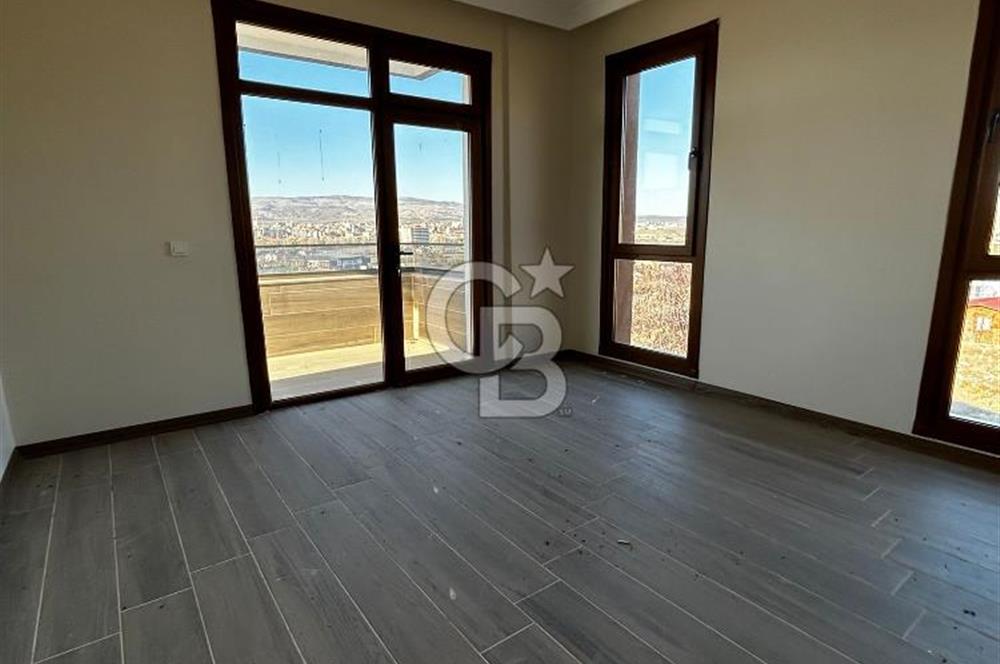 Kahramankazan Merkez Kayı'da | 5+1 Satılık Prestijli Villa