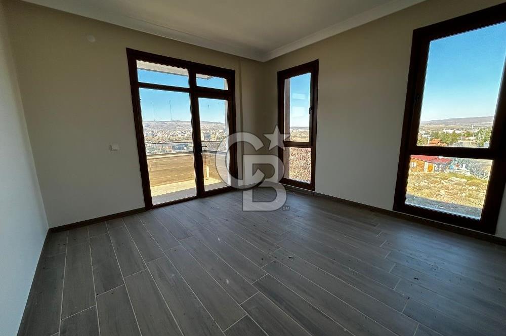 Kahramankazan Merkez Kayı'da | 5+1 Satılık Prestijli Villa