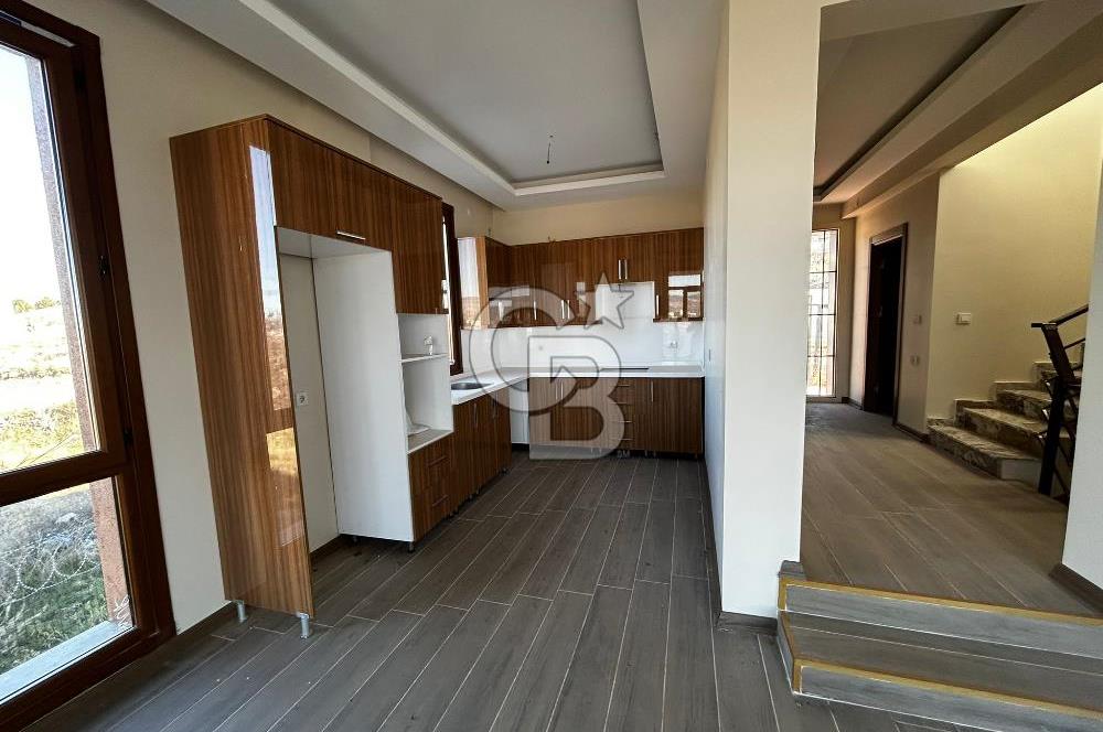 Kahramankazan Merkez Kayı'da | 5+1 Satılık Prestijli Villa