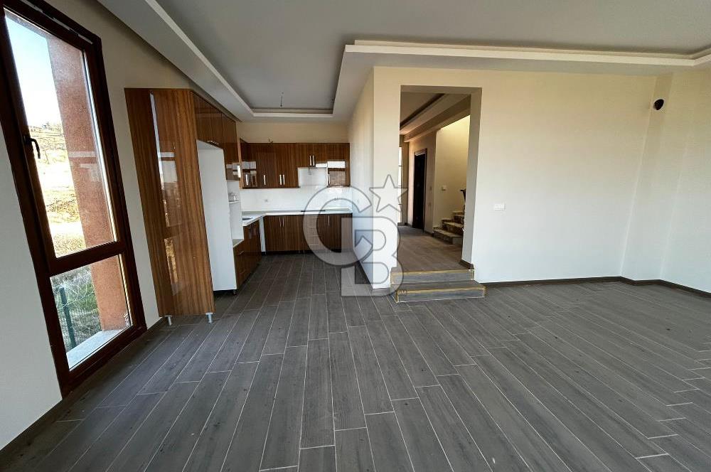 Kahramankazan Merkez Kayı'da | 5+1 Satılık Prestijli Villa