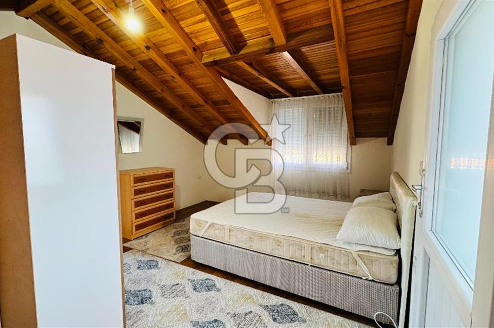 Foça İsmetpaşa Mah. Eşyalı Kiralık 2+1 Dubleks