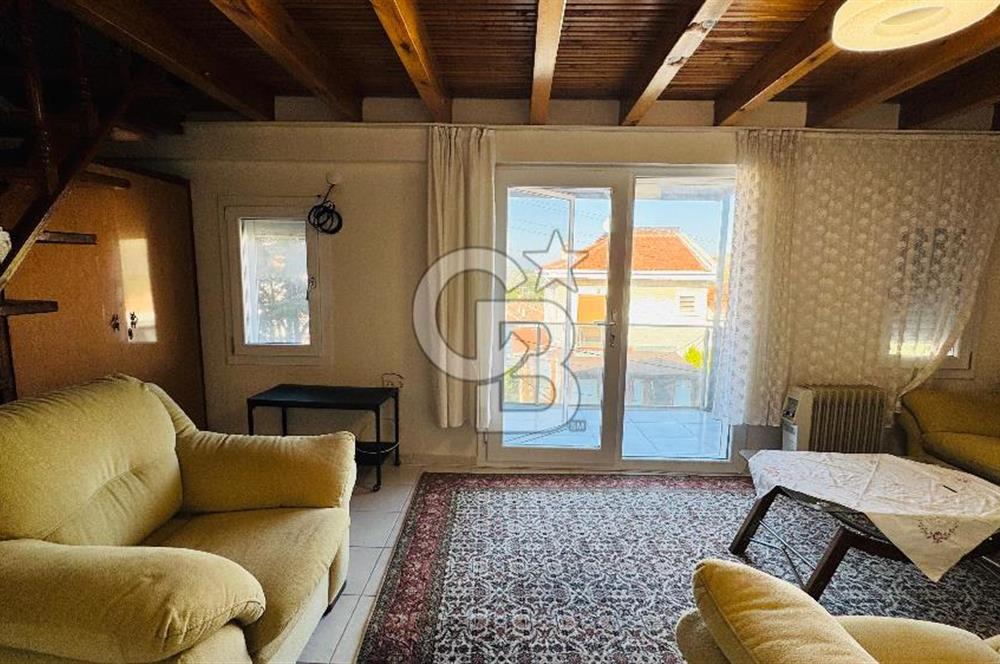 Foça İsmetpaşa Mah. Eşyalı Kiralık 2+1 Dubleks