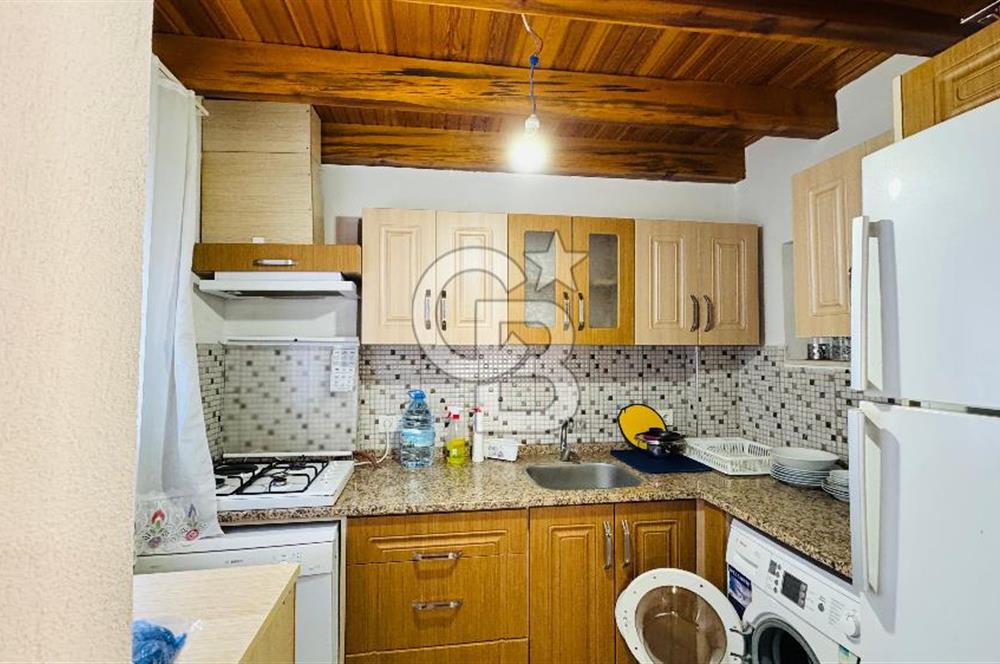 Foça İsmetpaşa Mah. Eşyalı Kiralık 2+1 Dubleks
