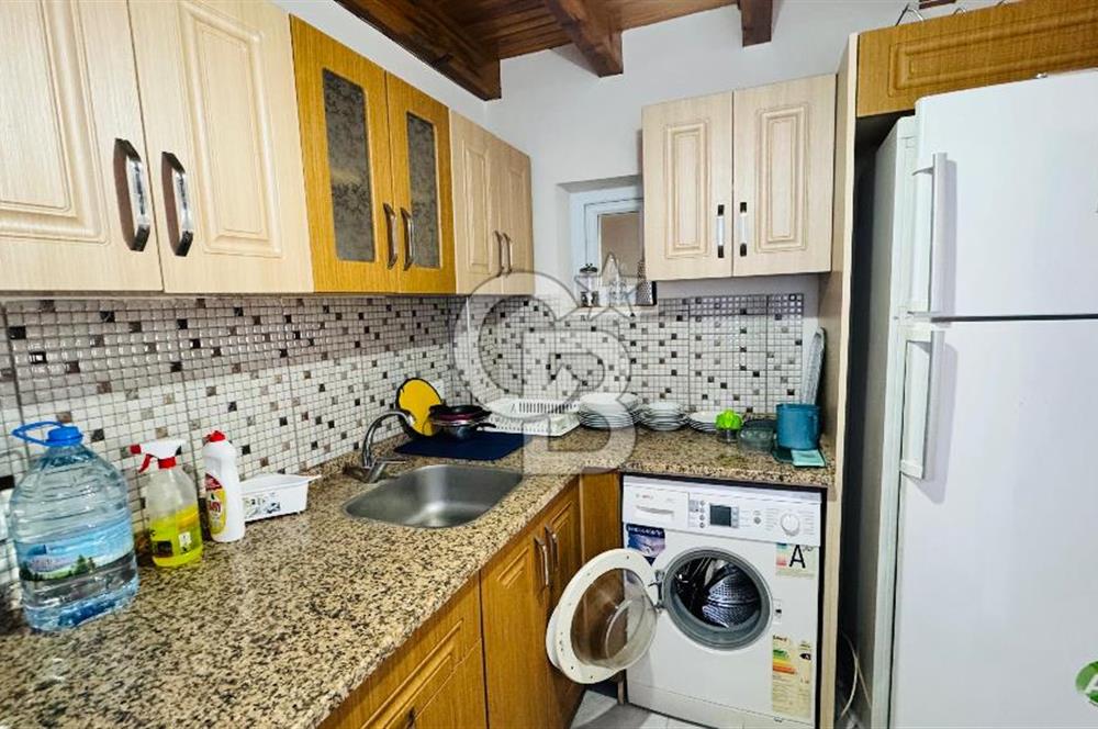 Foça İsmetpaşa Mah. Eşyalı Kiralık 2+1 Dubleks