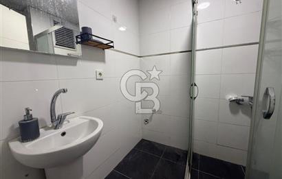 BAYRAKLI DA İZBANA YAKIN YENİ BİNADA ARA KAT SATILIK 1+1 DAİRE 