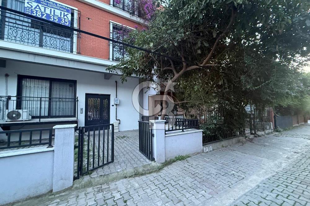 BAYRAKLI DA İZBANA YAKIN YENİ BİNADA ARA KAT SATILIK 1+1 DAİRE 
