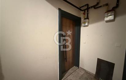 BAYRAKLI DA İZBANA YAKIN YENİ BİNADA ARA KAT SATILIK 1+1 DAİRE 