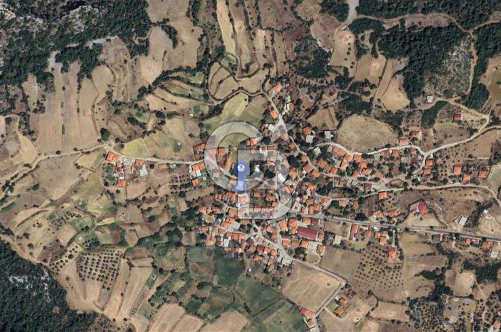 MUĞLA MENTEŞE SARNIÇ'TA İÇERİSİNDE EV BULUNAN SATILIK