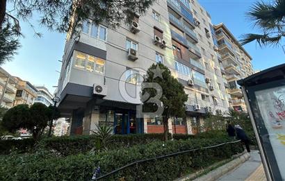 İZMİRPARK AVM 2DK MESAFEDE ANACADDE ÜSTÜ GENİŞ 3+1 SATILIK DAİRE 