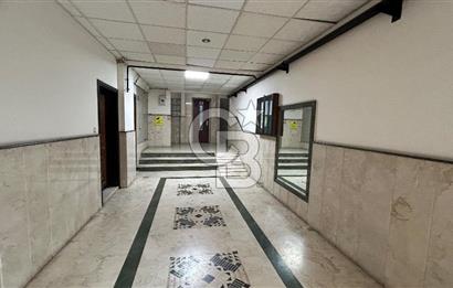 İZMİRPARK AVM 2DK MESAFEDE ANACADDE ÜSTÜ GENİŞ 3+1 SATILIK DAİRE 