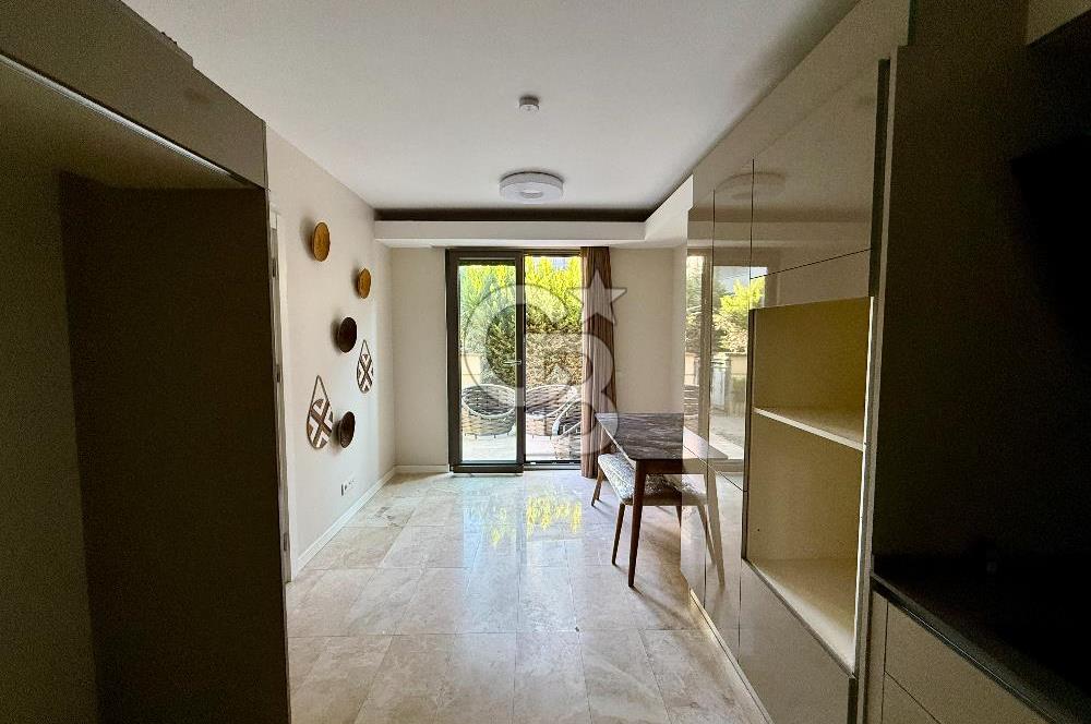 ASMALI BAHÇEŞEHİRDE KİRALIK 2+1 DUBLEKS BAHÇELİ VİLLA