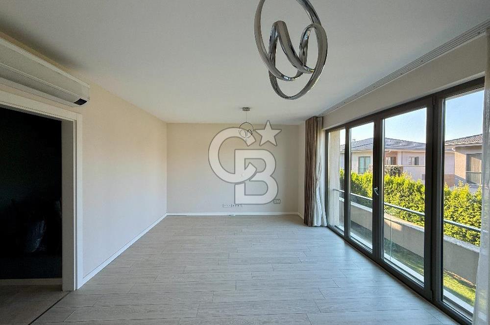 ASMALI BAHÇEŞEHİRDE KİRALIK 2+1 DUBLEKS BAHÇELİ VİLLA