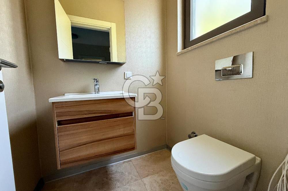 ASMALI BAHÇEŞEHİRDE KİRALIK 2+1 DUBLEKS BAHÇELİ VİLLA