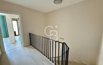 ASMALI BAHÇEŞEHİRDE KİRALIK 2+1 DUBLEKS BAHÇELİ VİLLA