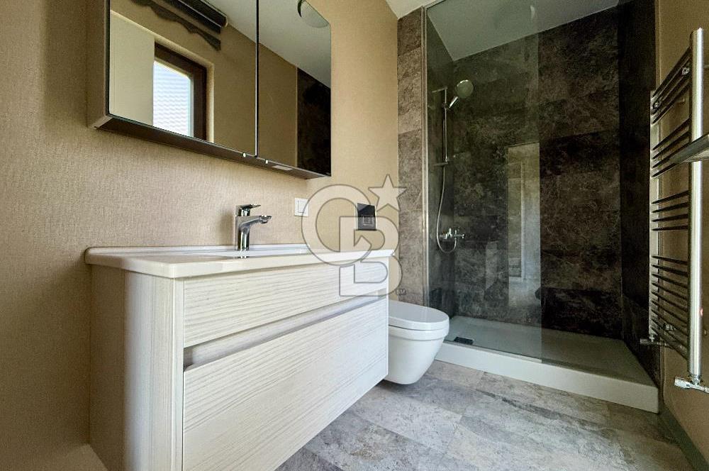 ASMALI BAHÇEŞEHİRDE KİRALIK 2+1 DUBLEKS BAHÇELİ VİLLA