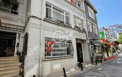 ORTAKÖY DEREBOYU CAD.YAKININDA SATILIK FIRSAT 3 KATLI BİNA
