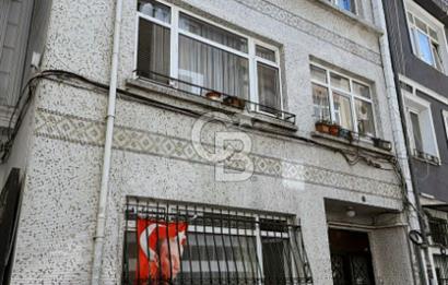 ORTAKÖY DEREBOYU CAD.YAKININDA SATILIK FIRSAT 3 KATLI BİNA