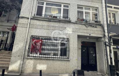 ORTAKÖY DEREBOYU CAD.YAKININDA SATILIK FIRSAT 3 KATLI BİNA