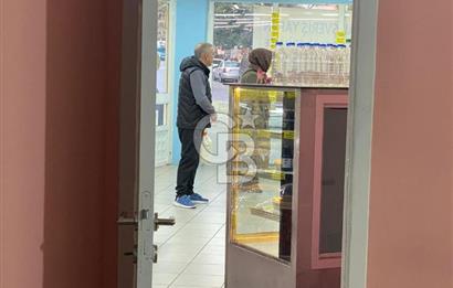 CUMHURİYET MAH.SİNDE MERKEZİ KONUMDA DEVREN SATILIK DÜKKAN+OFİS