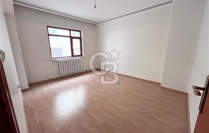 ULAŞIM GÜZERGAHI CADDE YANI 2 CAM BALKONLU MASRAFSIZ KATTA 3+1 !